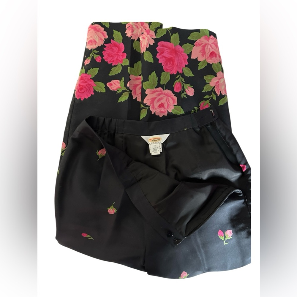 🌸TALBOTS 100% SILK FLORAL CAPRI !! ABSOLUTELY STUNNING PANTS! **RARE VTG** - Picture 3 of 11
